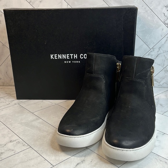 NWT Kenneth Cole New York Womens Kiera Black Zipper Slip On Leather Sneakers 6M - Picture 2 of 9